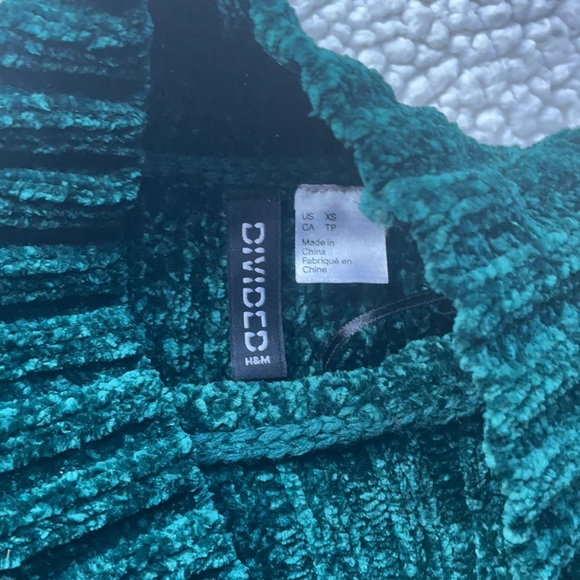 H&M Sweaters Emerald Green Hm Sweater Poshmark